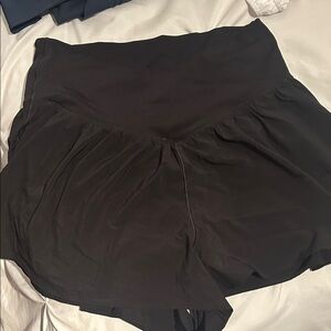 Aerie Black Flowy Skorts
